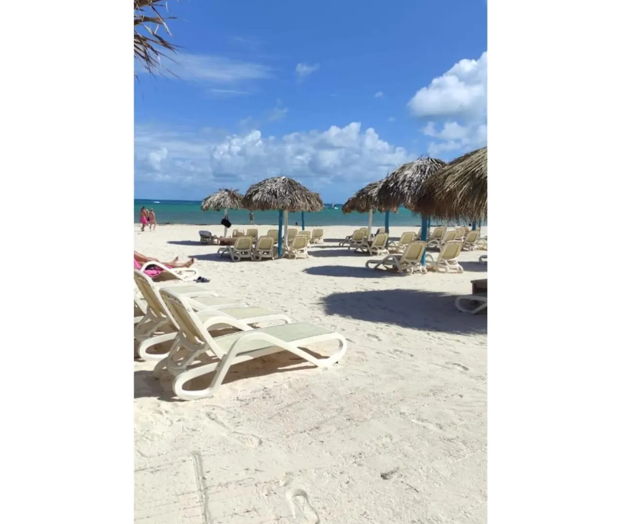 Escapada En Bavaro, Vista Piscina, Playa Los Corales A Solo Pasos Punta Cana 0*,