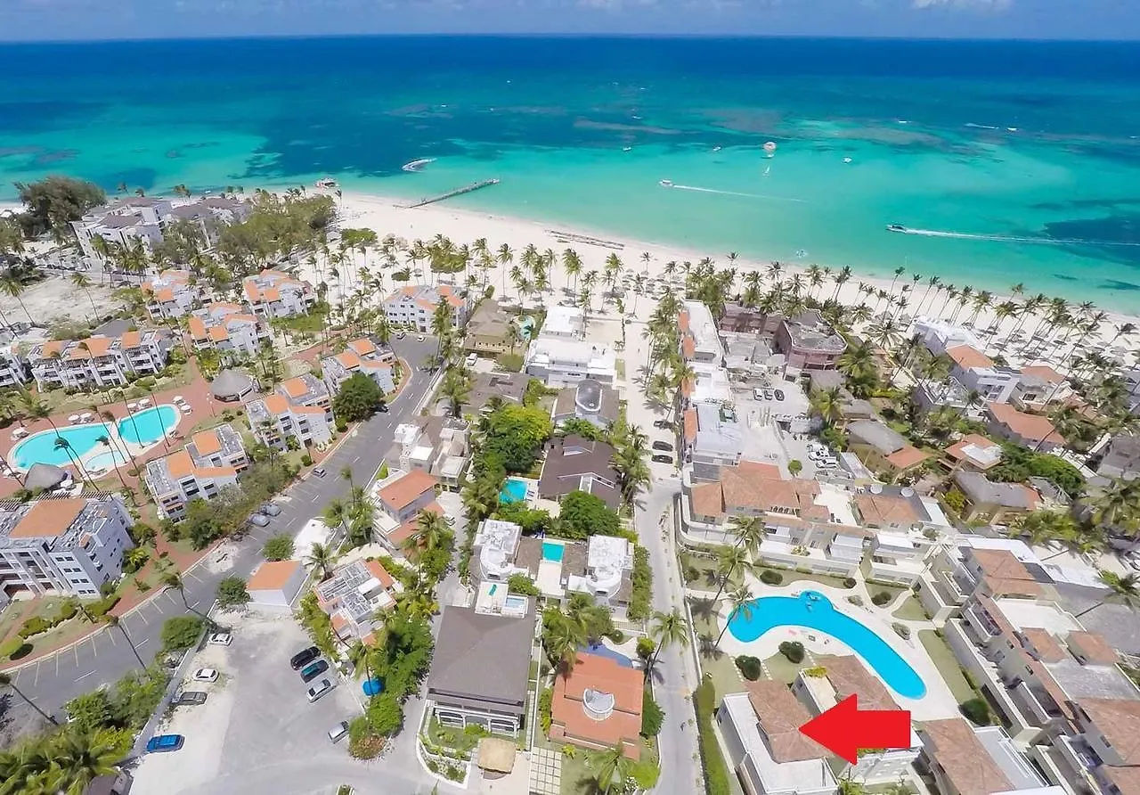 Escapada En Bavaro, Vista Piscina, Playa Los Corales A Solo Pasos Punta Cana República Dominicana